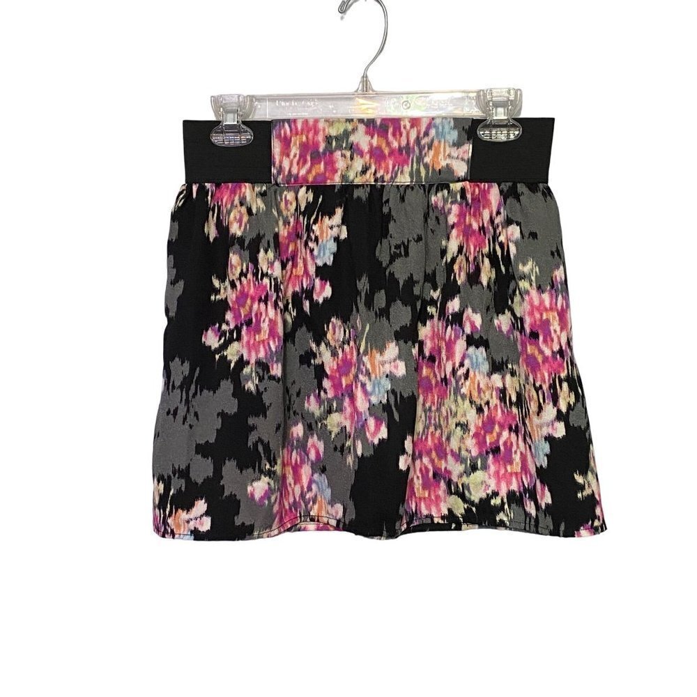 Joe B by Joe Benbasset Floral Pink & Black Elastic Waist Mini Skirt Size Medium